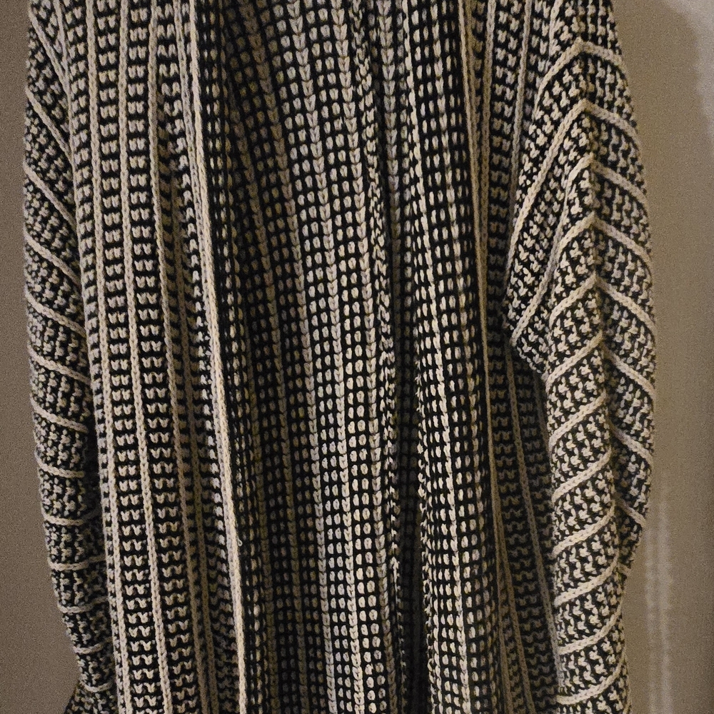 Black and White Patterned Sweater by Pink Rose - Size L